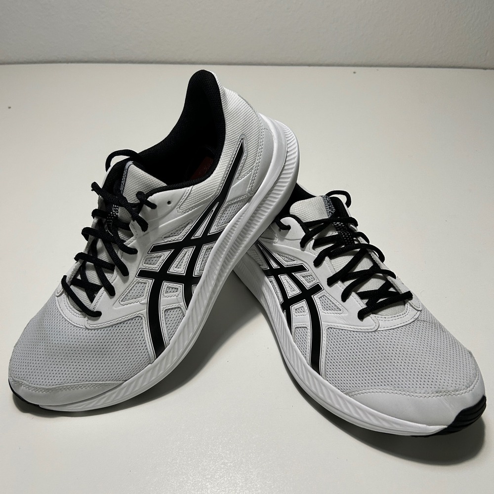 Asics Jolt 4 Mens Running Shoes White Black Extra Wide 1011B602 Size 11.5